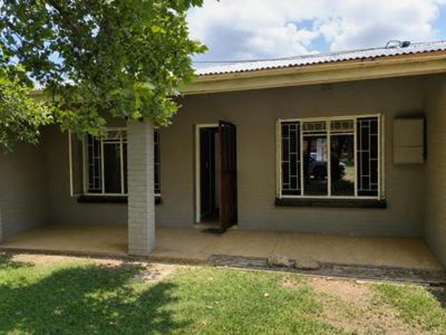 Apartment for rent in Lejweleputswa, Free State
