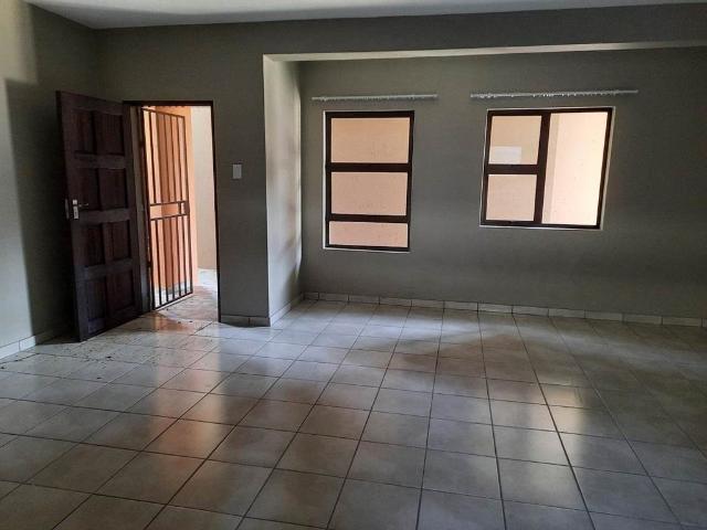 Apartment for rent in Rustenburg, Rustenburg Local Municipality