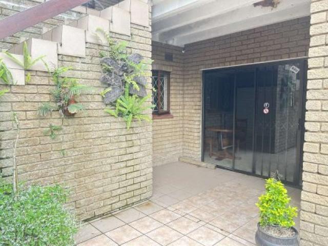 Apartment for rent in Kingsburgh, Kwazulu-natal