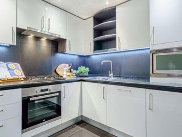 Apartment for rent in Canary Wharf, Greater London