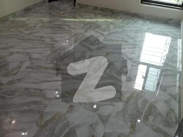 Apartment for rent in Lahore