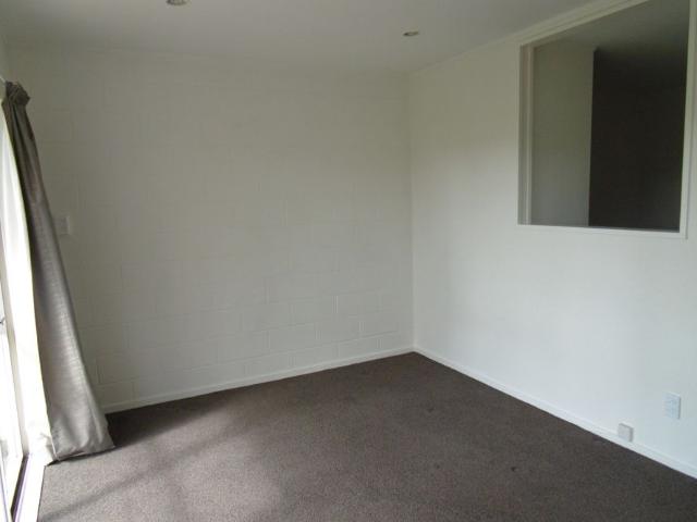 Apartment for rent in Panmure, Oroua County