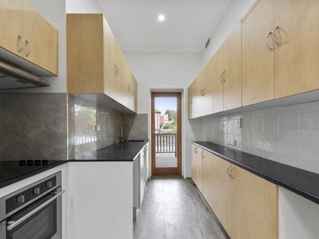 Apartment for rent in Lower North Shore, Sydney
