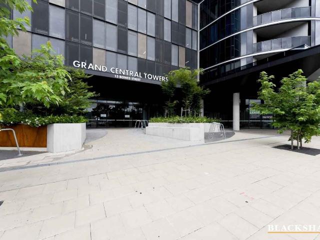 Apartment for rent in Phillip, District of Woden Valley