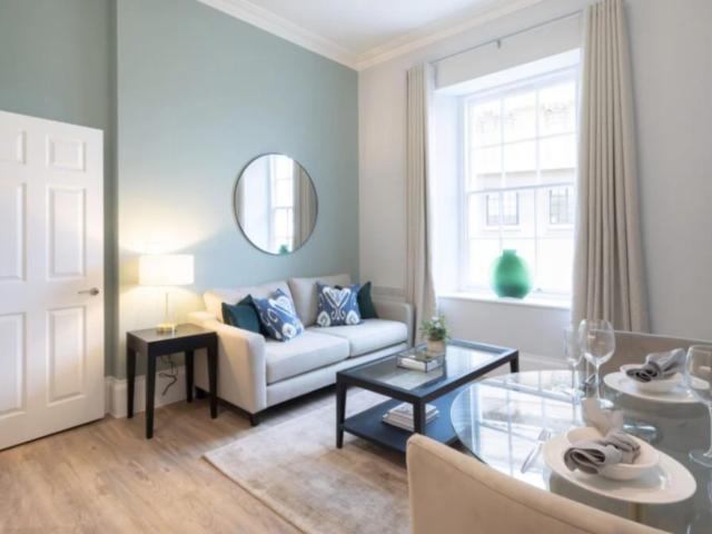 Apartment for rent in Spike Island, Feckenham