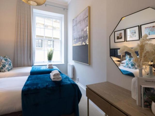 Apartment for rent in Spike Island, Feckenham