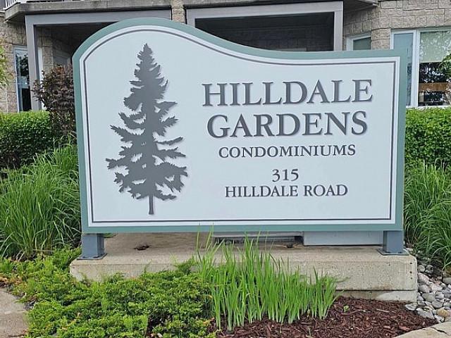 Condo for sale in Thunder Bay, Ontario