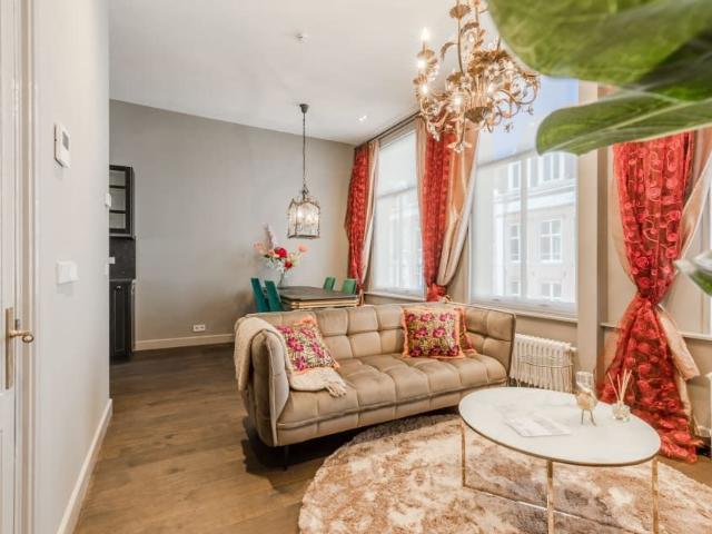 Appartement te huur in Zuid, Amsterdam
