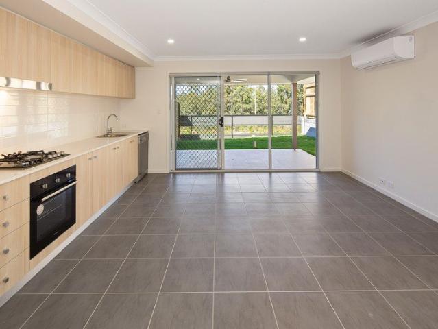 Duplex for rent in Augustine Heights, Greater Brisbane