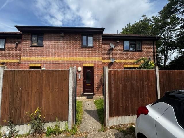 Apartment for rent in Chadwell Heath, Greater London