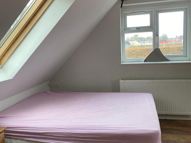 Apartment for rent in Elstree and Borehamwood, Borehamwood
