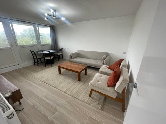 Apartment for rent in London Borough of Hounslow, Greater London