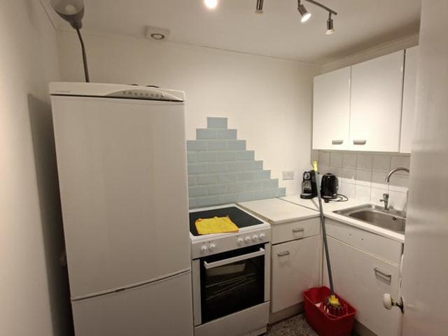 Apartment for rent in Southside, Scotland
