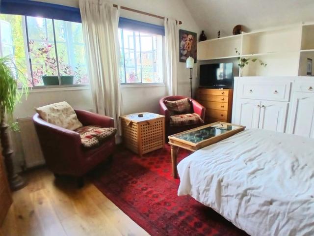 Apartment for rent in North Sheen, Greater London