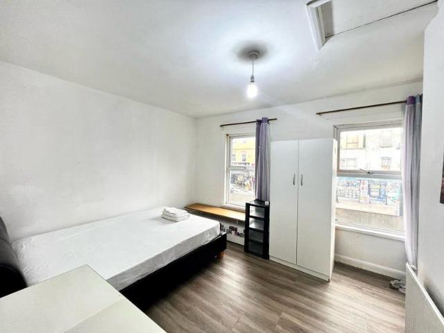 Apartment for rent in Whitechapel, Greater London