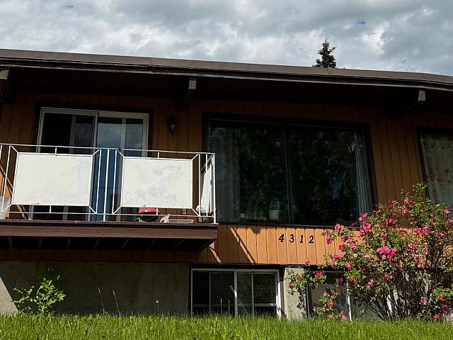 Duplex for rent in Northwest, Alberta