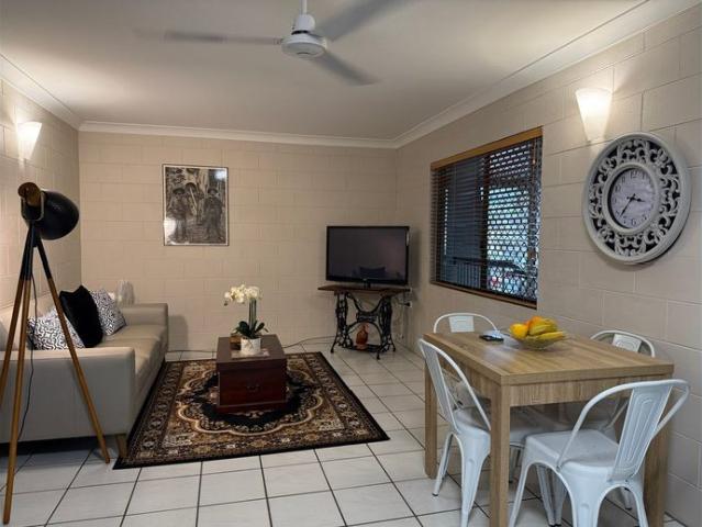 Apartment for rent in Cairns City, Cairns