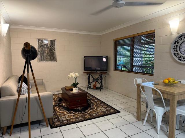 Apartment for rent in Cairns City, Cairns