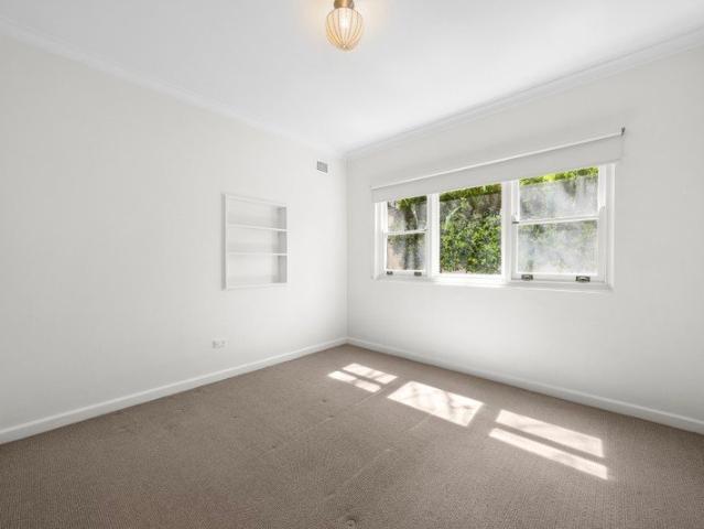 Apartment for rent in Lower North Shore, Sydney