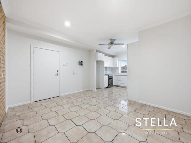 Granny Flat for rent in Wollongong West, New South Wales
