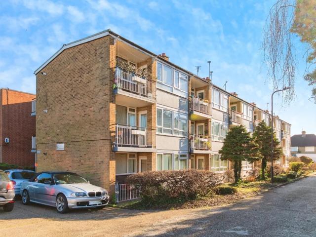 Apartment for rent in Preston, Greater London