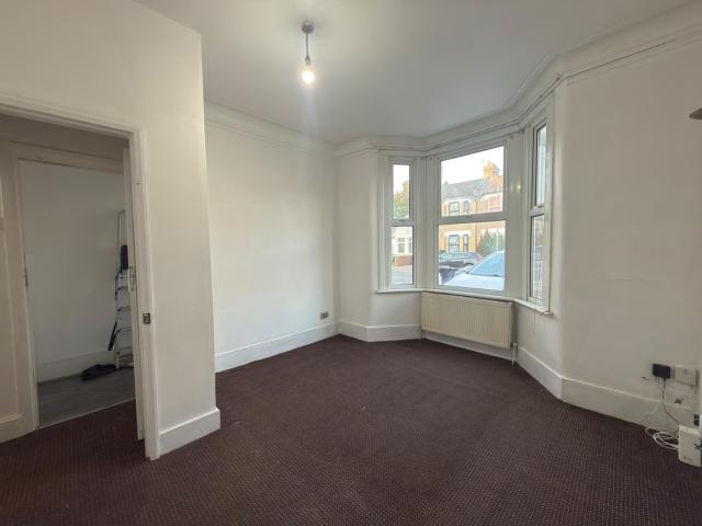 Apartment for rent in Chadwell Heath, Greater London