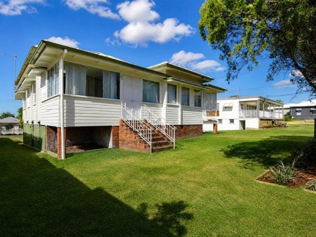Apartment for rent in Camp Hill, Greater Brisbane