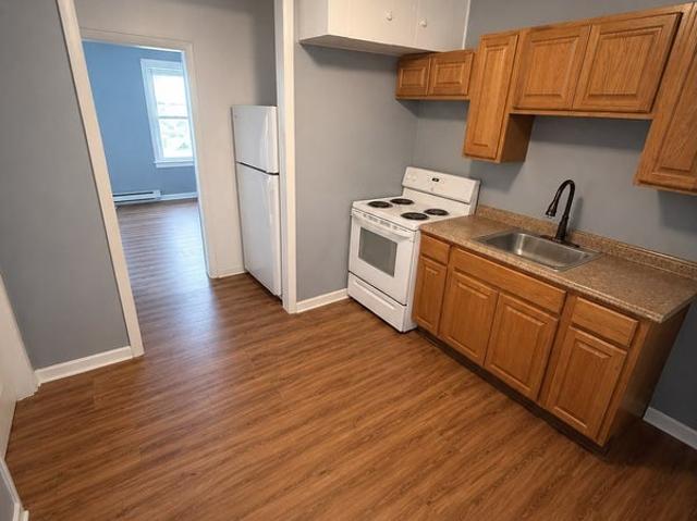 Room for rent in Gaylordsville, Connecticut