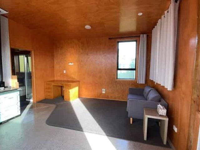 House for rent in West Coast