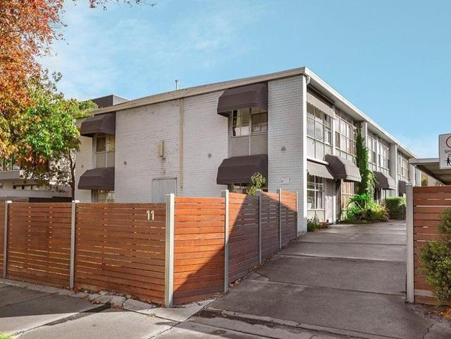 Apartment for rent in Murrumbeena, Melbourne
