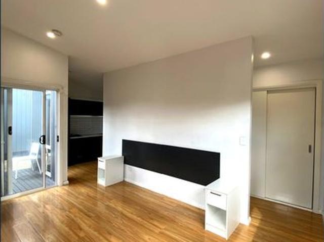 Granny Flat for rent in Ambergate, New South Wales