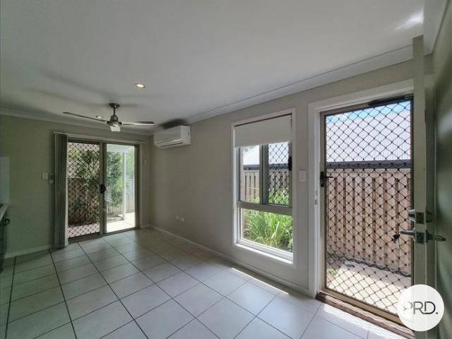 Granny Flat for rent in Gladstone, Queensland