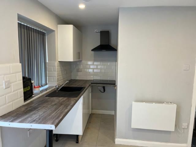 Studio for rent in Shell Corner, Halesowen