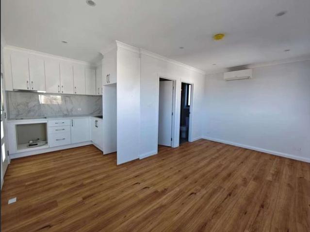 Granny Flat for rent in Sydney, New South Wales