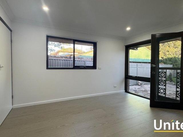 Granny Flat for rent in Sydney, New South Wales