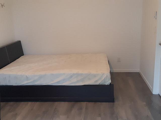 Townhouse for rent in Surrey