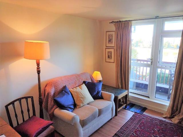 Apartment for rent in Hammersmith, Greater London