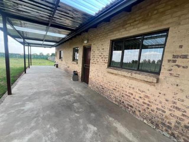 Townhouse for rent in Ekurhuleni, Gauteng