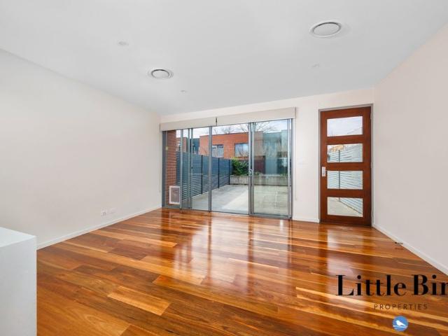 Townhouse for rent in Griffith, South Canberra