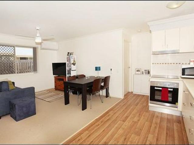 Townhouse for rent in Toombul, Queensland