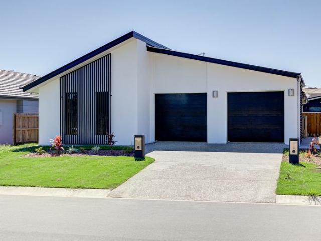 Apartment for rent in Collingwood Park, Greater Brisbane