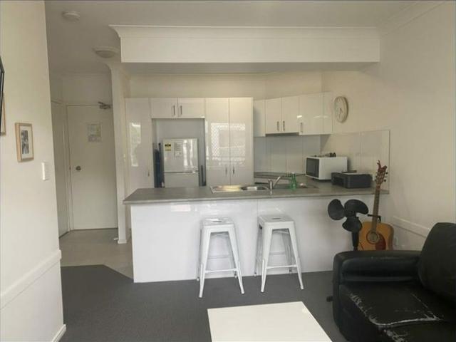 Apartment for rent in Surfers Paradise, Gold Coast City