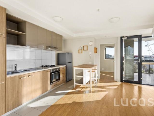 Apartment for rent in Docklands, Melbourne