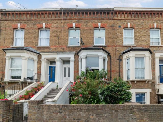 Apartment for rent in Kensal Town, Greater London