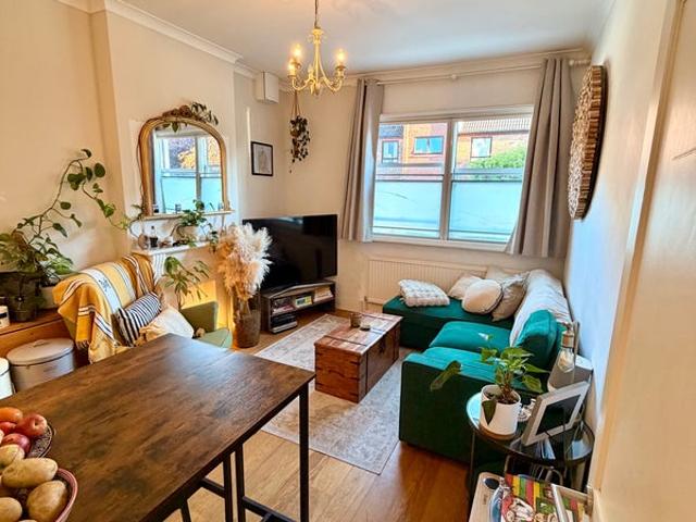 Apartment for rent in London Borough of Hammersmith and Fulham, Greater London