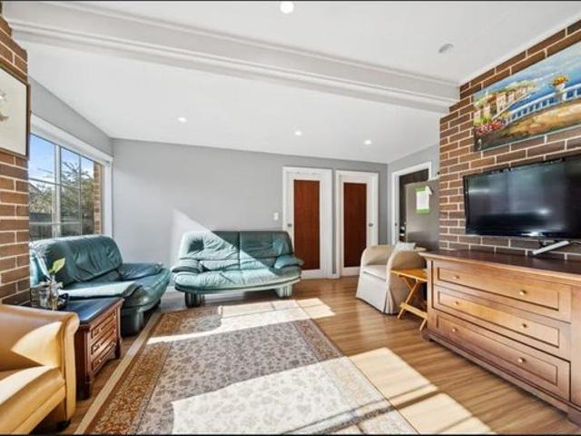 Granny Flat for rent in Sydney, New South Wales
