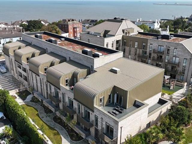 Apartment to rent in Blackrock