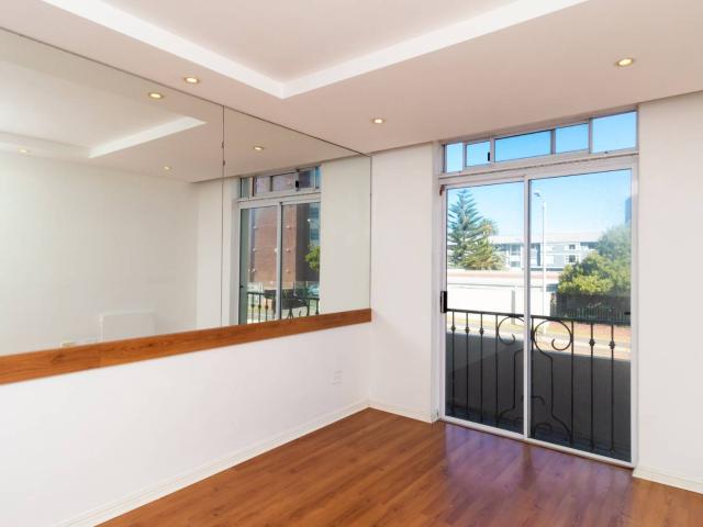 Apartment for rent in Milnerton Ridge, Cape Town