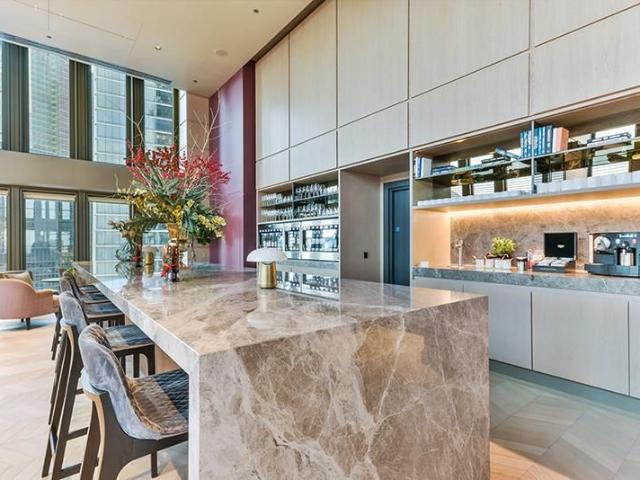 Apartment for rent in Lyons, Greater London