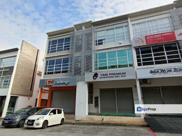Shop for rent in Petaling, Subang Jaya